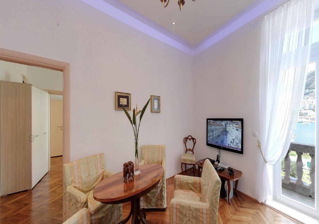 Apartment Mihe Дубровник Екстериор снимка